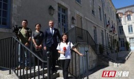 网红雪糕吃瓜事件后续视频,真相大白，网友热议不断